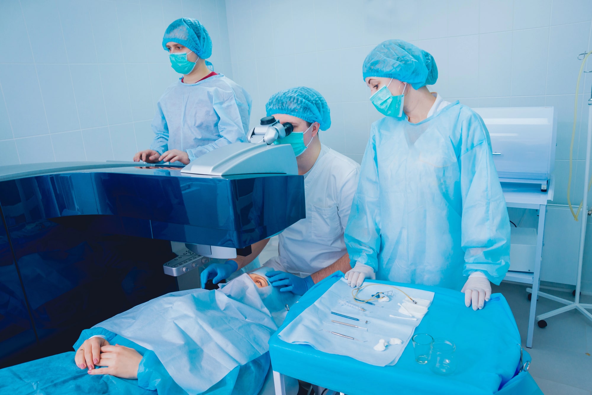 Koja je razlika između PRK i LASIK metode?