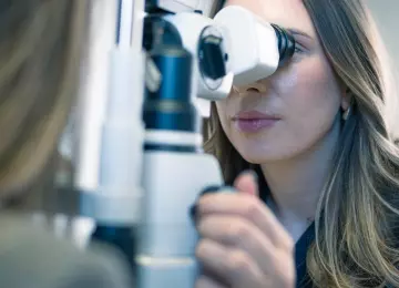 Astigmatizam: kako nastaje i koja su rješenja?