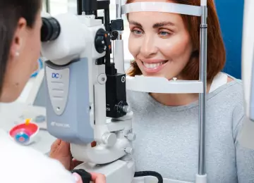 Starosna dalekovidnost više nije prepreka: Presbyond laserska korekcija vida u Poliklinici Bilić Vision